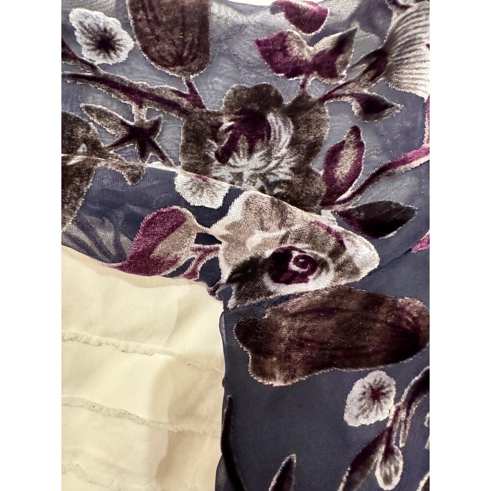 UO Burnout Velvet Floral Dress Women’s Small Whimsigoth Witchy Fairy Bell Sleeve - Picture 7 of 16